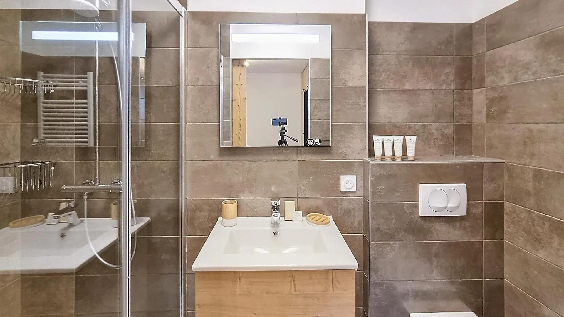 Cardena- Appartement- 8Pers- Proche Centre Les Gets 0*,  France