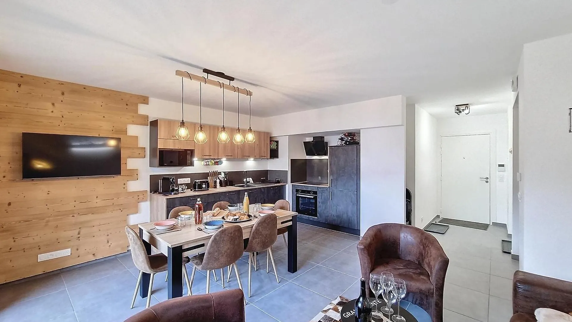 Cardena- Appartement- 8Pers- Proche Centre Les Gets Apartment