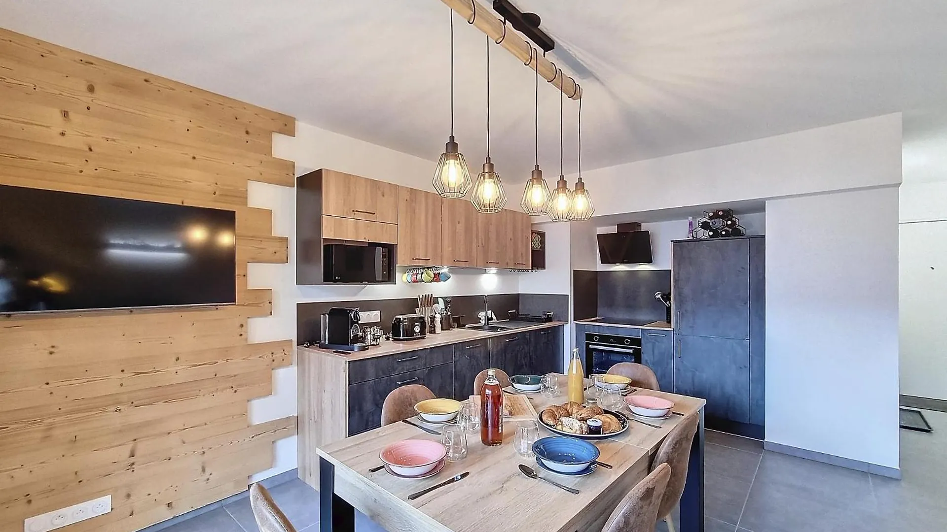 Cardena- Appartement- 8Pers- Proche Centre Les Gets 0*,  France